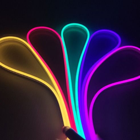 نوار منعطف نئون LED نرم 6x12mm 12V آبی قرمز صورتی رنگارنگ دکوراسیون باریک IP65