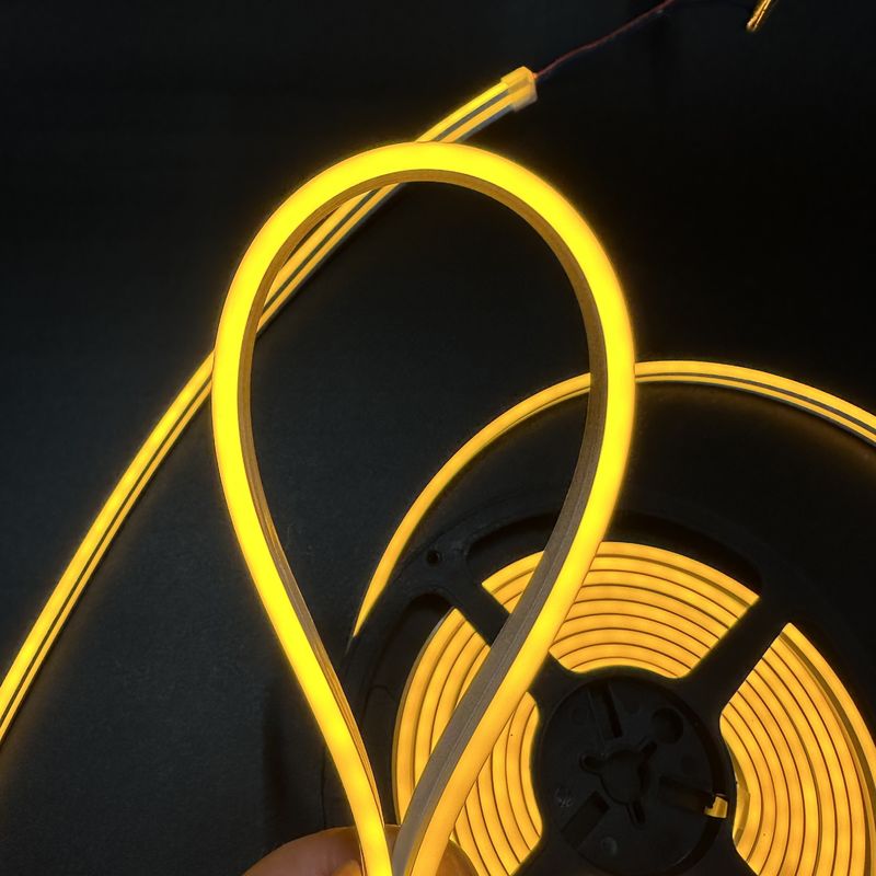 نورپردازی انعطاف پذیر نئون 12V/24V 240LED/M 1800K~6500K دمای رنگ